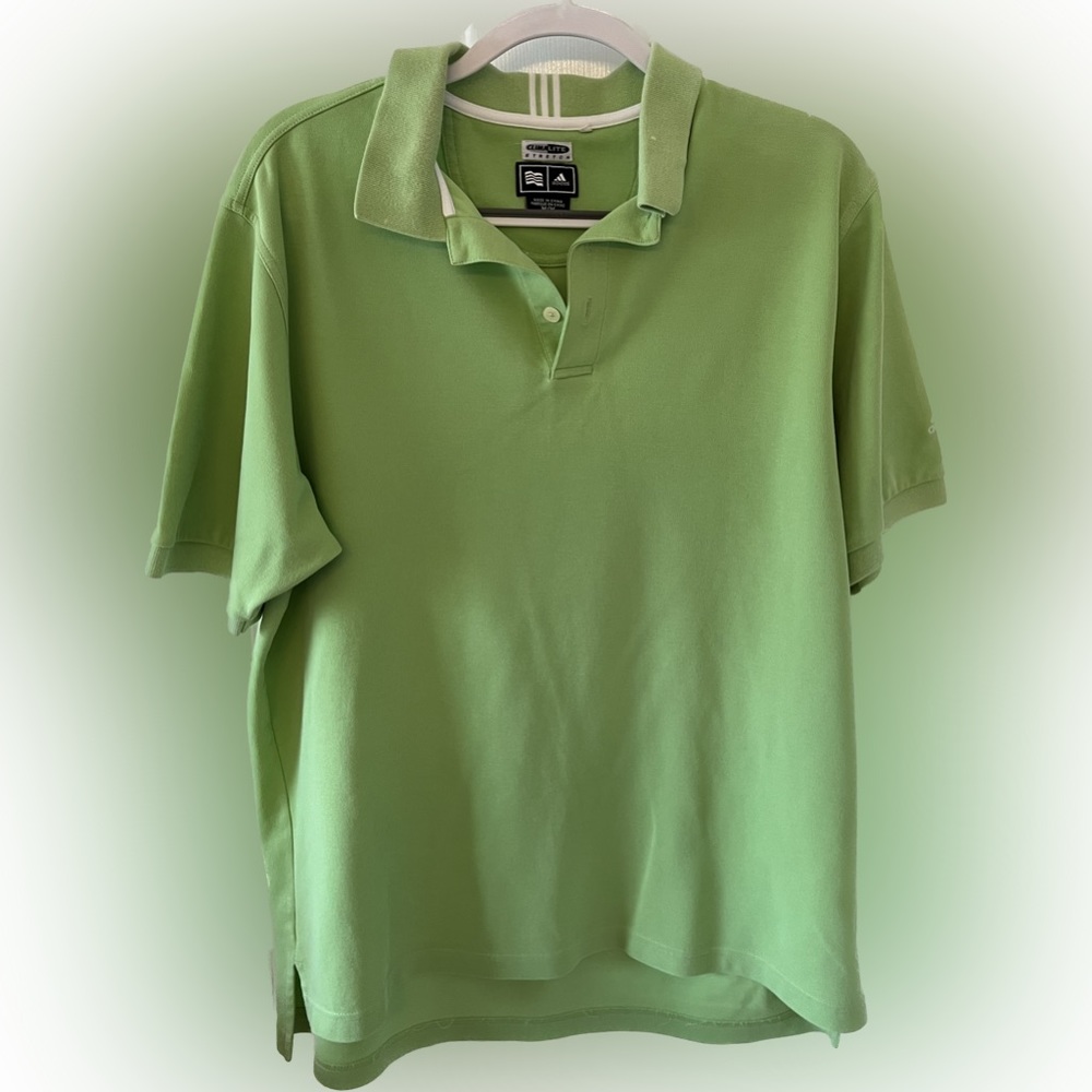 Adidas Men’s Short Sleeve Collard Shirt. Size M. Color Green.